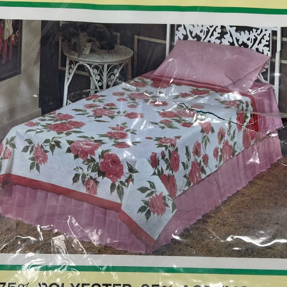 NWT Tiara Rose Vintage Blue Rose Printed Blanket Fits Twin and Full Cottagecore